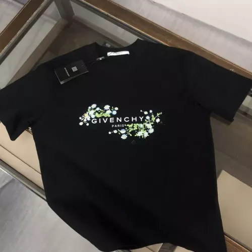 Givenchy T-Shirts Short Sleeved For Unisex #1349846 $40.00 USD, Wholesale Replica Givenchy T-Shirts