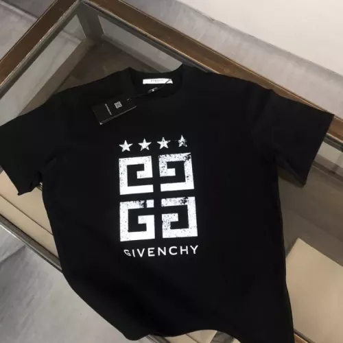 Givenchy T-Shirts Short Sleeved For Unisex #1349849 $42.00 USD, Wholesale Replica Givenchy T-Shirts