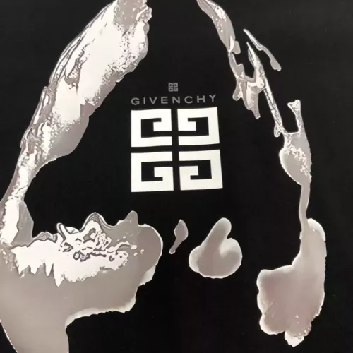 Replica Givenchy T-Shirts Short Sleeved For Unisex #1349871 $42.00 USD for Wholesale