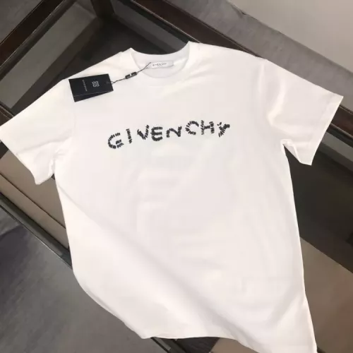 Givenchy T-Shirts Short Sleeved For Unisex #1349877 $42.00 USD, Wholesale Replica Givenchy T-Shirts