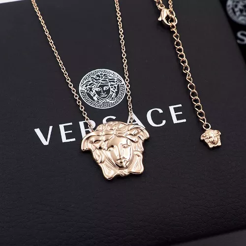 Van Cleef &amp; Arpels Necklaces #1350986 $25.00 USD, Wholesale Replica Van Cleef &amp; Arpels Necklaces