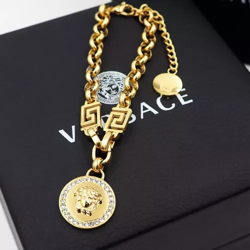 Versace Bracelets #1351001 $27.00 USD, Wholesale Replica Versace Bracelets