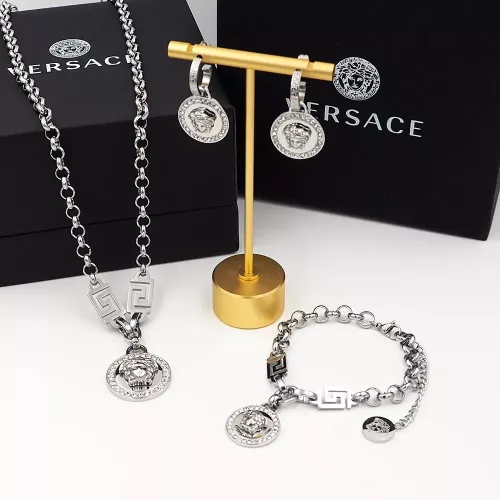 Versace Jewelry Set #1351164 $68.00 USD, Wholesale Replica Versace Jewelry Set