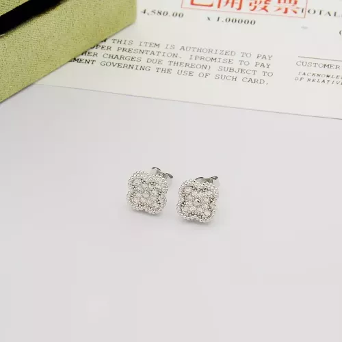 Van Cleef &amp; Arpels Earrings For Women #1351207 $25.00 USD, Wholesale Replica Van Cleef &amp; Arpels Earrings