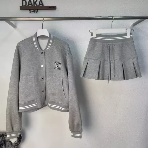 LOEWE Tracksuits Long Sleeved For Women #1351297 $92.00 USD, Wholesale Replica LOEWE Tracksuits