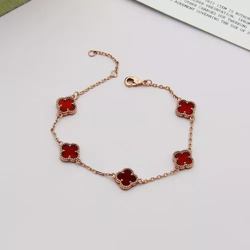 Van Cleef &amp; Arpels Bracelets For Women #1351318 $29.00 USD, Wholesale Replica Van Cleef &amp; Arpels Bracelets