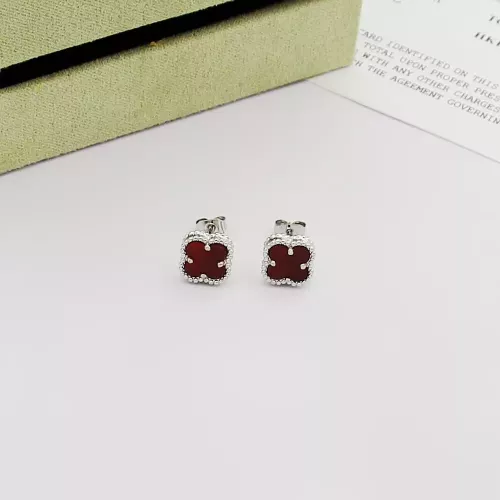 Van Cleef &amp; Arpels Earrings For Women #1351513 $25.00 USD, Wholesale Replica Van Cleef &amp; Arpels Earrings