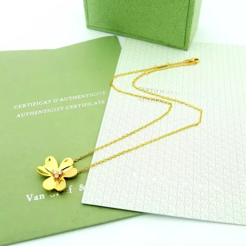 Van Cleef &amp; Arpels Necklaces For Women #1351801 $25.00 USD, Wholesale Replica Van Cleef &amp; Arpels Necklaces