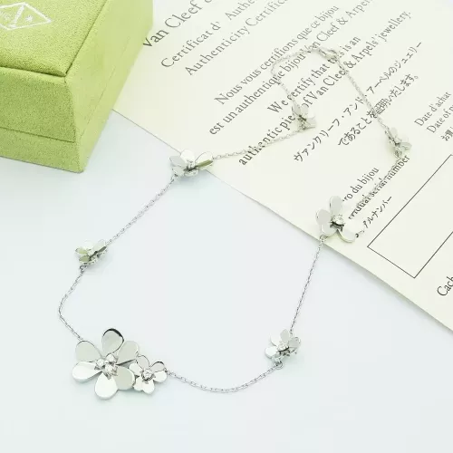 Van Cleef &amp; Arpels Necklaces For Women #1351802 $32.00 USD, Wholesale Replica Van Cleef &amp; Arpels Necklaces