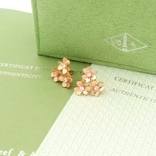 Van Cleef &amp; Arpels Earrings For Women #1351806 $29.00 USD, Wholesale Replica Van Cleef &amp; Arpels Earrings