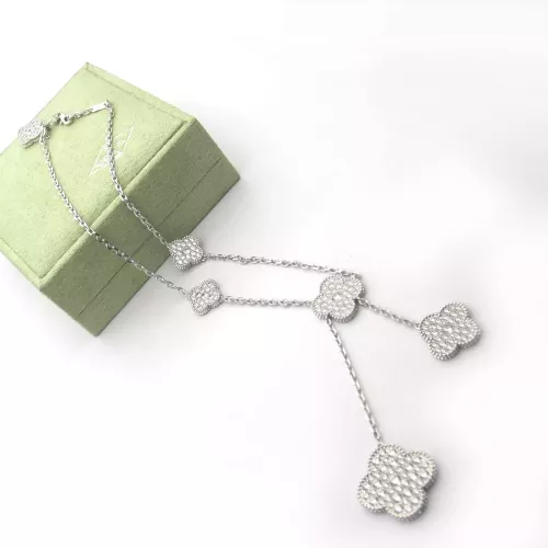 Van Cleef &amp; Arpels Necklaces For Women #1351838 $40.00 USD, Wholesale Replica Van Cleef &amp; Arpels Necklaces