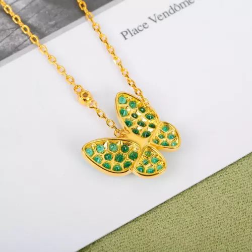 Replica Van Cleef & Arpels Necklaces For Women #1351872 $32.00 USD for Wholesale