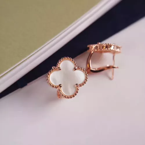 Van Cleef &amp; Arpels Earrings For Women #1351882 $27.00 USD, Wholesale Replica Van Cleef &amp; Arpels Earrings