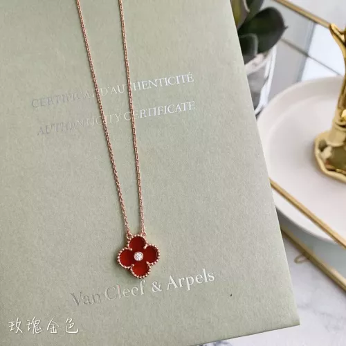 Van Cleef &amp; Arpels Necklaces For Women #1351889 $25.00 USD, Wholesale Replica Van Cleef &amp; Arpels Necklaces