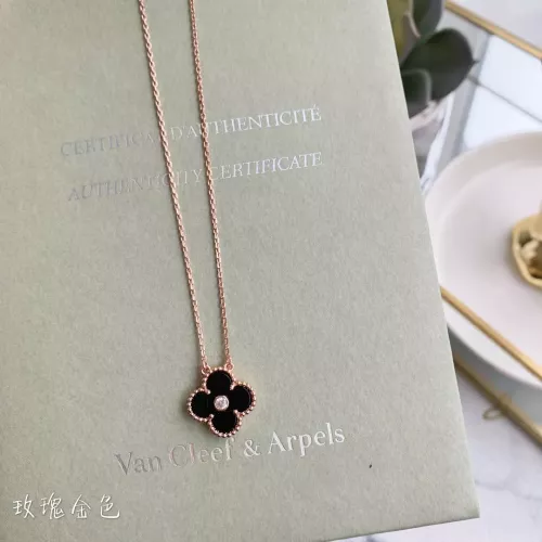 Van Cleef &amp; Arpels Necklaces For Women #1351891 $25.00 USD, Wholesale Replica Van Cleef &amp; Arpels Necklaces