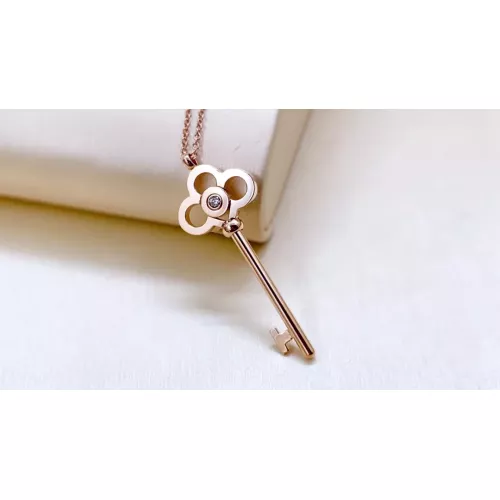 Replica Tiffany Necklaces #1351964 $40.00 USD for Wholesale