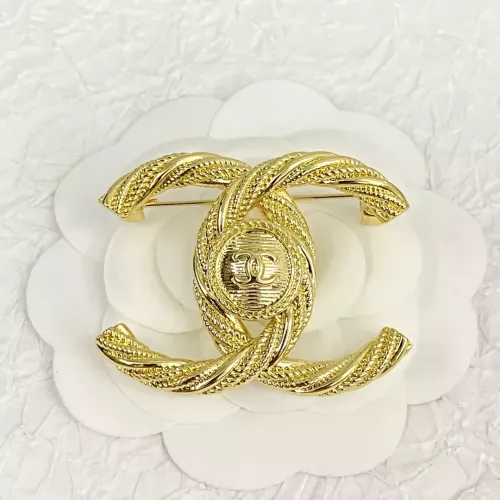 Chanel Brooches For Women #1352280 $32.00 USD, Wholesale Replica Chanel Brooches