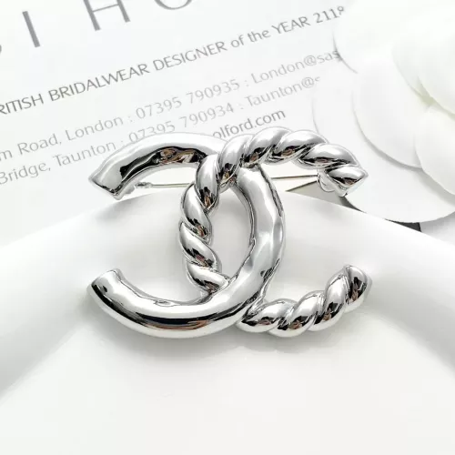 Replica Chanel Brooches For Women #1352284 $29.00 USD for Wholesale