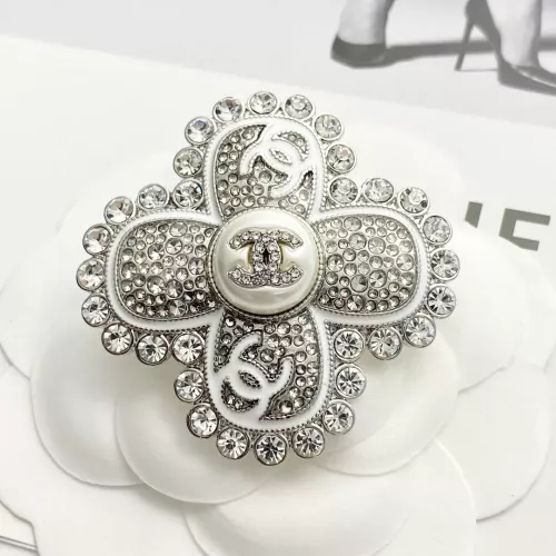 Chanel Brooches For Women #1352296 $39.00 USD, Wholesale Replica Chanel Brooches