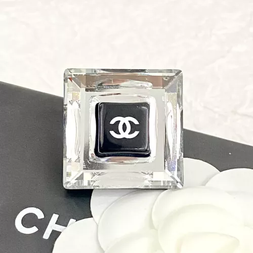 Replica Chanel Brooches For Women #1352315 $32.00 USD for Wholesale