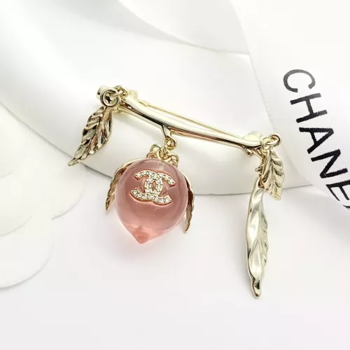Replica Chanel Brooches For Women #1352370 $38.00 USD for Wholesale