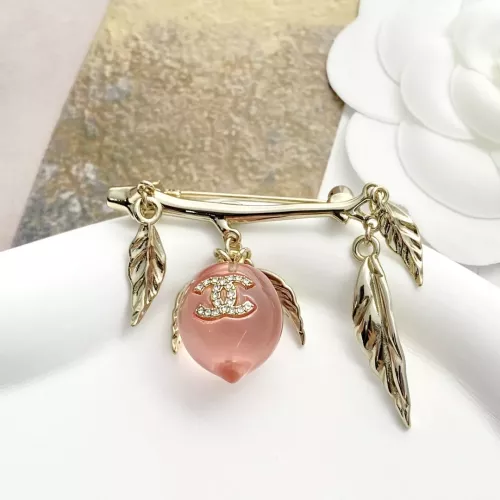 Replica Chanel Brooches For Women #1352370 $38.00 USD for Wholesale