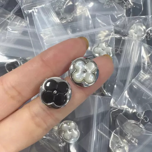 Louis Vuitton Earrings For Women #1352709 $23.00 USD, Wholesale Replica Louis Vuitton Earrings