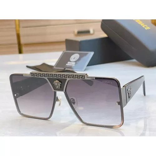 Versace AAA Quality Sunglasses #1352799 $64.00 USD, Wholesale Replica Versace AAA Quality Sunglasses