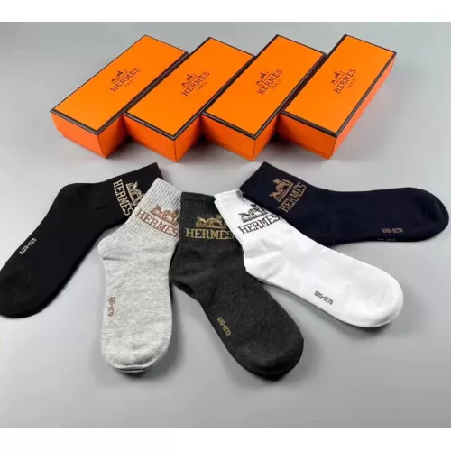 Replica Hermes Socks For Men #1352868 $25.00 USD for Wholesale