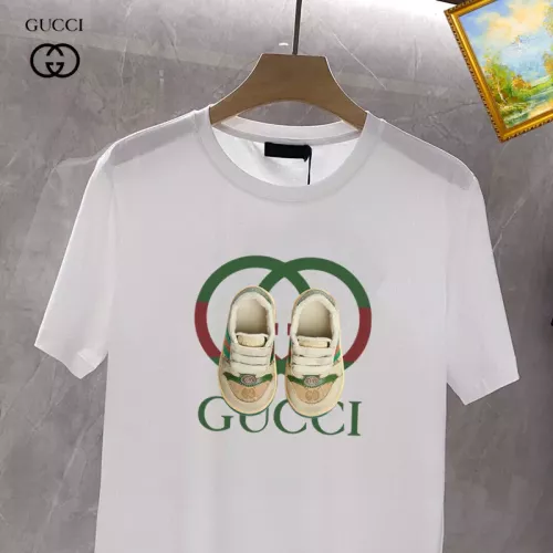Replica Gucci T-Shirts Short Sleeved For Unisex #1353617 $25.00 USD for Wholesale