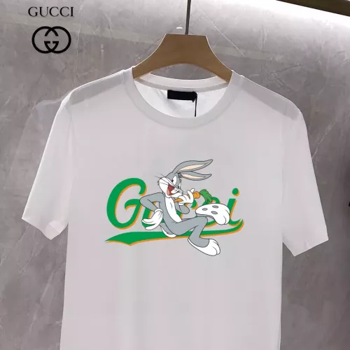 Replica Gucci T-Shirts Short Sleeved For Unisex #1353635 $25.00 USD for Wholesale