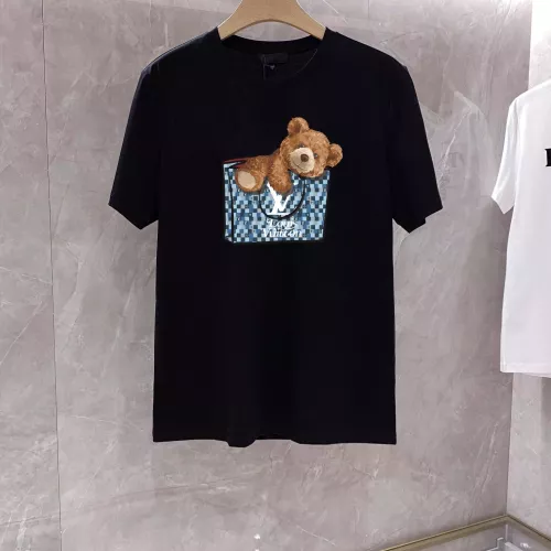 Louis Vuitton LV T-Shirts Short Sleeved For Unisex #1353650 $25.00 USD, Wholesale Replica Louis Vuitton LV T-Shirts