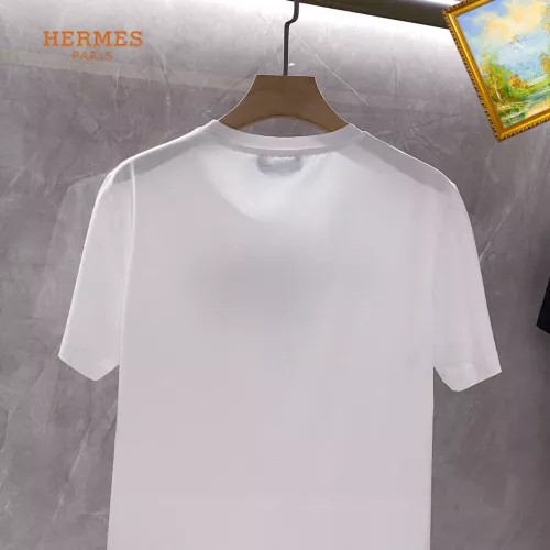 Replica Hermes T-Shirts Short Sleeved For Unisex #1353663 $25.00 USD for Wholesale
