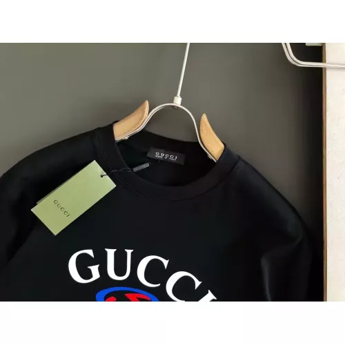 Replica Gucci T-Shirts Short Sleeved For Men #1354254 $40.00 USD for Wholesale