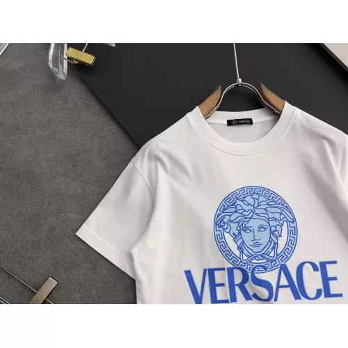 Replica Versace T-Shirts Short Sleeved For Men #1354289 $40.00 USD for Wholesale