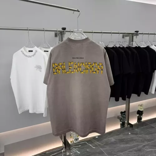 Replica Balenciaga T-Shirts Short Sleeved For Unisex #1355136 $42.00 USD for Wholesale