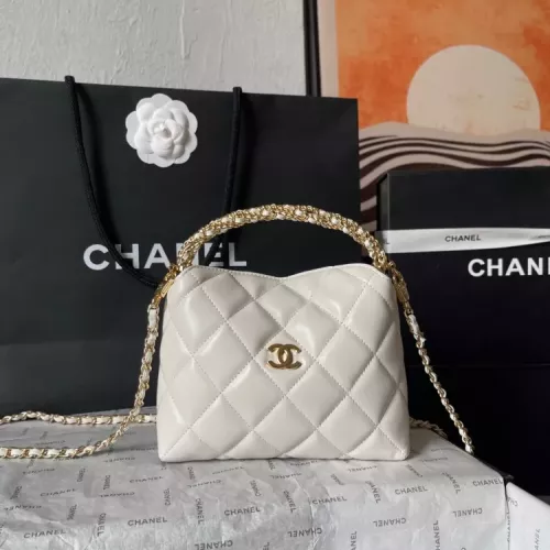 Chanel AAA Quality Messenger Bags For Women #1356042 $112.00 USD, Wholesale Replica Chanel AAA Quality Messenger Bags