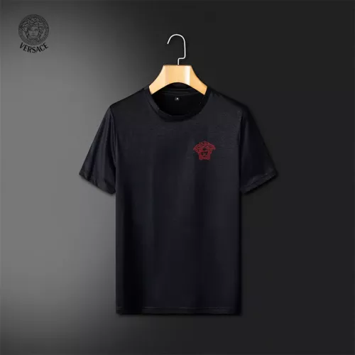 Versace T-Shirts Short Sleeved For Men #1358639 $25.00 USD, Wholesale Replica Versace T-Shirts