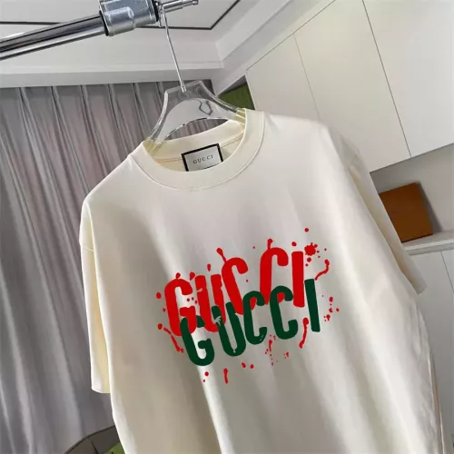 Replica Gucci T-Shirts Short Sleeved For Unisex #1358808 $42.00 USD for Wholesale