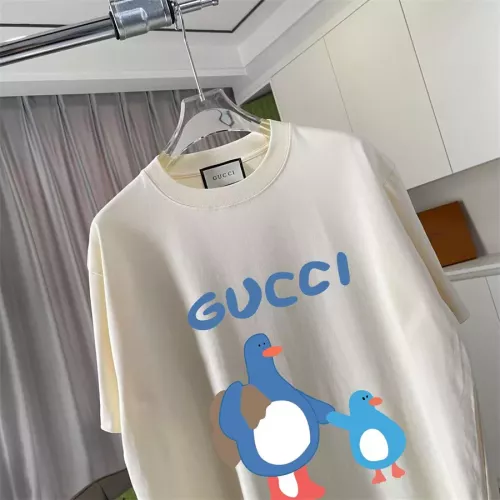 Replica Gucci T-Shirts Short Sleeved For Unisex #1358815 $42.00 USD for Wholesale