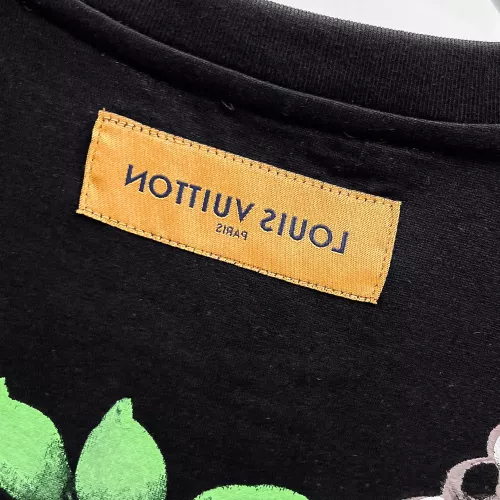 Replica Louis Vuitton LV T-Shirts Short Sleeved For Unisex #1359270 $64.00 USD for Wholesale