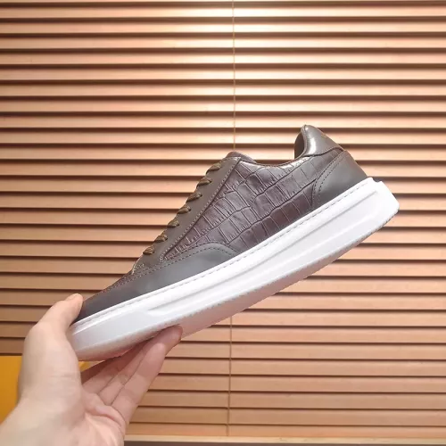 Replica Louis Vuitton Casual Shoes For Men #1362182 $115.00 USD for Wholesale