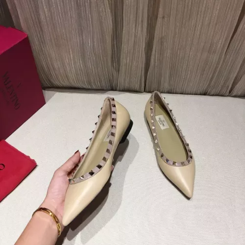 Valentino Flat Shoes For Women #1362290 $92.00 USD, Wholesale Replica Valentino Flat Shoes