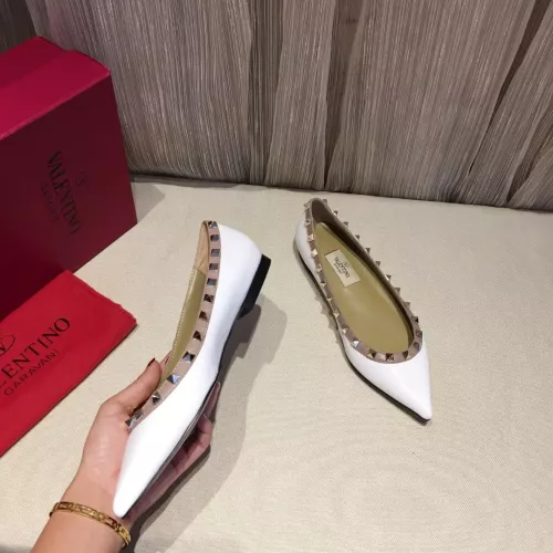 Valentino Flat Shoes For Women #1362302 $92.00 USD, Wholesale Replica Valentino Flat Shoes