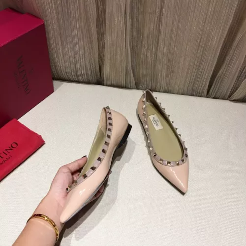 Valentino Flat Shoes For Women #1362304 $92.00 USD, Wholesale Replica Valentino Flat Shoes