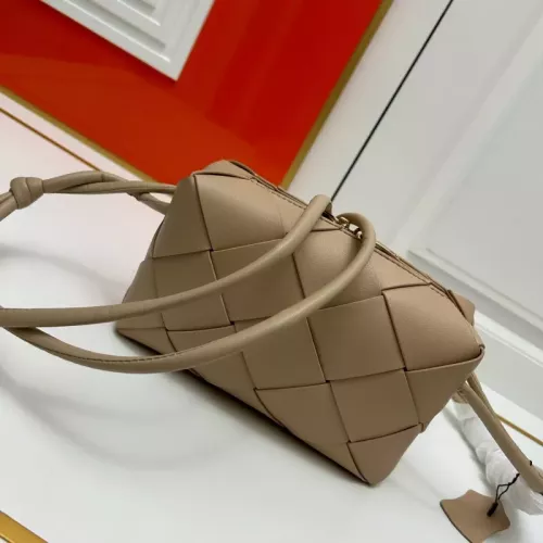 Replica Bottega Veneta BV AAA Quality Messenger Bags For Women #1363643 $96.00 USD for Wholesale