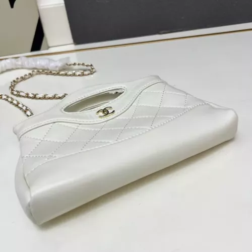 Replica Chanel AAA Quality Messenger Bags For Women #1363810 $76.00 USD for Wholesale