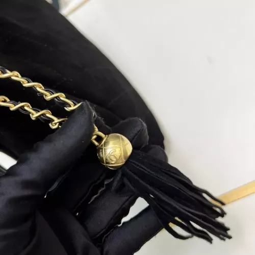 Replica Chanel AAA Quality Messenger Bags For Women #1363850 $98.00 USD for Wholesale