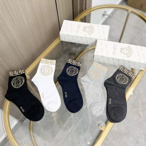 Versace Socks For Men #1365593 $25.00 USD, Wholesale Replica Versace Socks