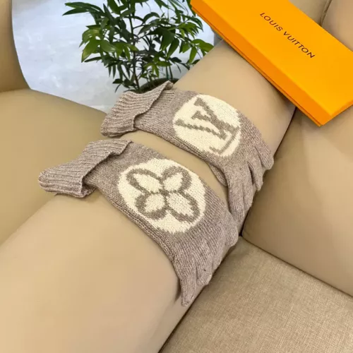 Replica Louis Vuitton LV Gloves #1365871 $45.00 USD for Wholesale